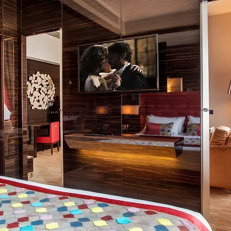 Gioberti Art Hotel